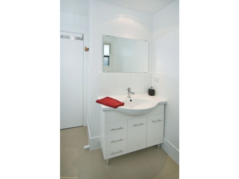 9/36 Simcock Street, West Beach SA 5024