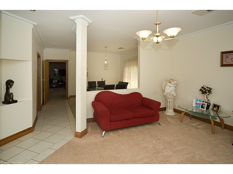 11 Victor Harbor Rd, Old Noarlunga SA 5168