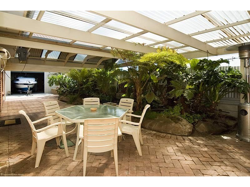 11 Victor Harbor Rd, Old Noarlunga SA 5168