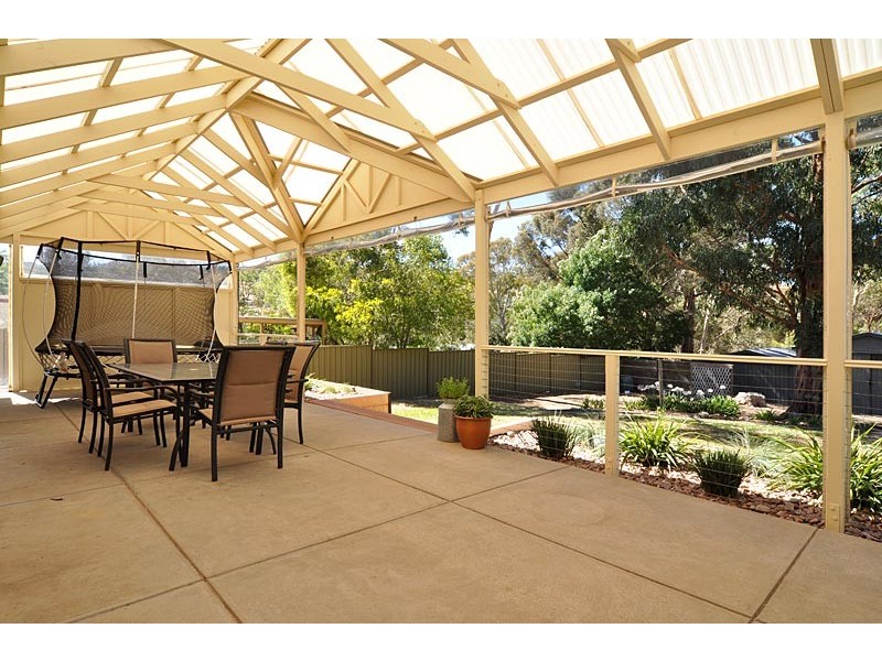 18 Jacaranda Drive, Coromandel Valley SA 5051