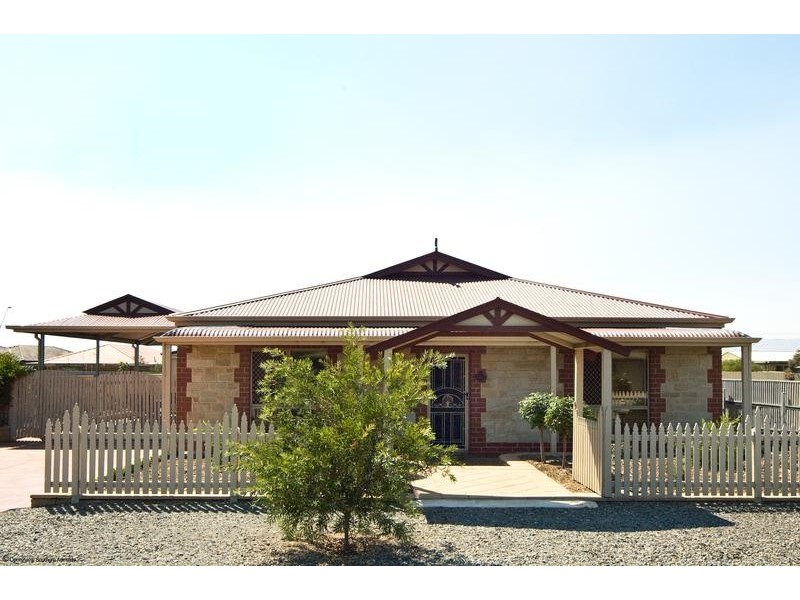 11 Lovelock Street, Aldinga Beach SA 5173