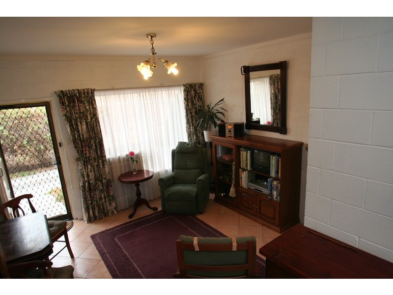 2/21 David Avenue, Glenelg North SA 5045