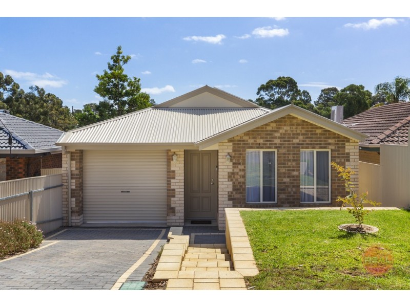 11 Alexander Crescent, Hackham SA 5163