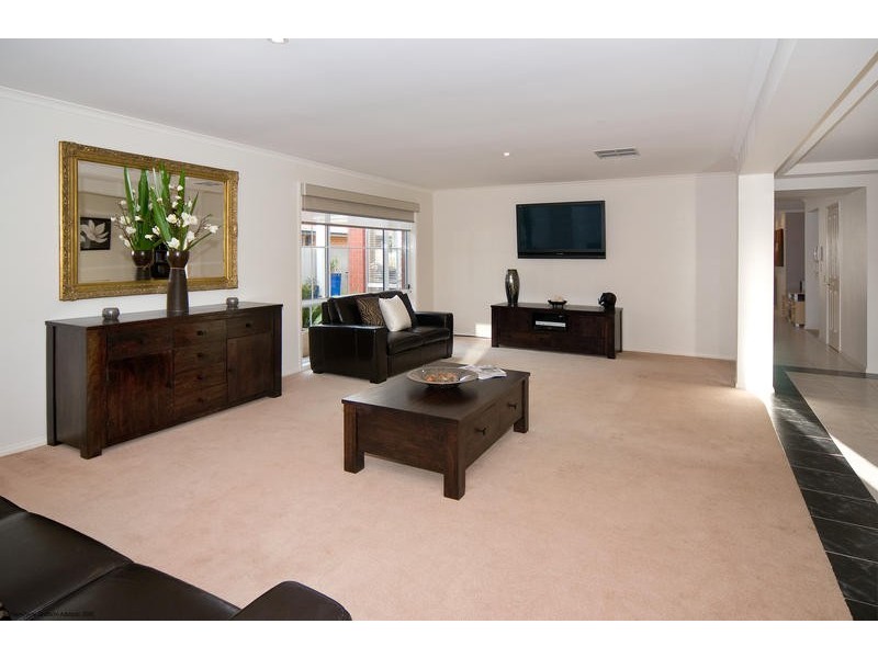 4 Sanderson Terrace (Coventry Gardens), Morphettville SA 5043