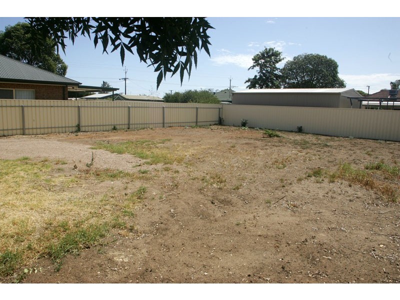 15A Nilpena Avenue, Park Holme SA 5043