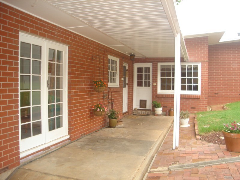 11 Deepdene Crescent, O’halloran Hill SA 5158