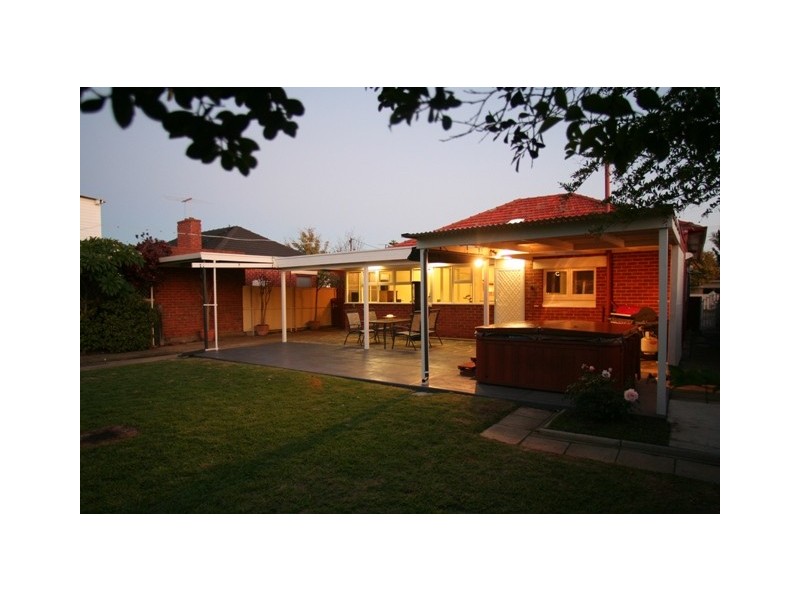 43 Helmsdale Avenue, Glengowrie SA 5044