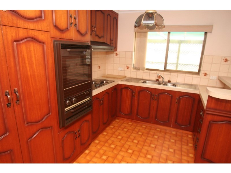 8 Nari Drive, Sheidow Park SA 5158