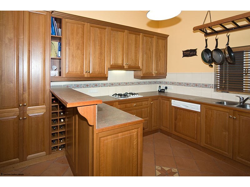 2 Warren Avenue, Prospect SA 5082