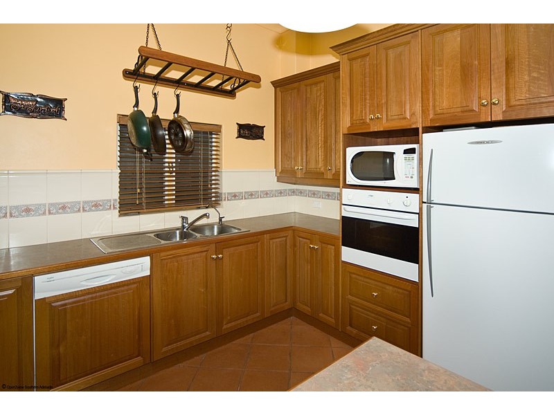 2 Warren Avenue, Prospect SA 5082