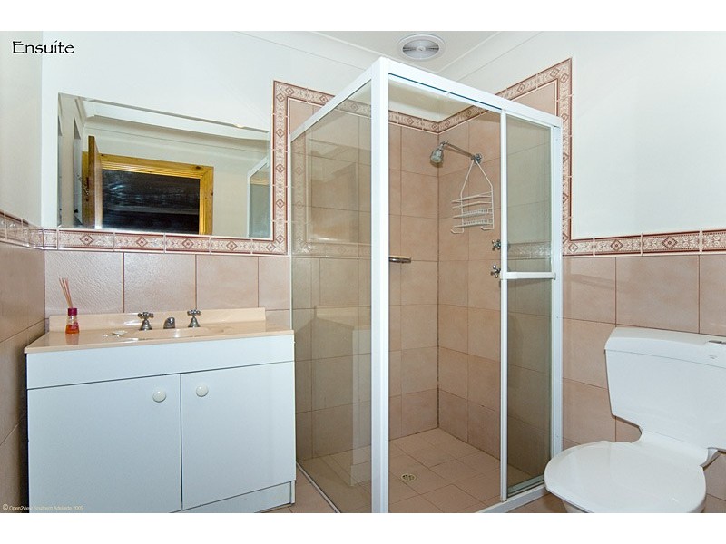 16 Woodland Grove, Aberfoyle Park SA 5159