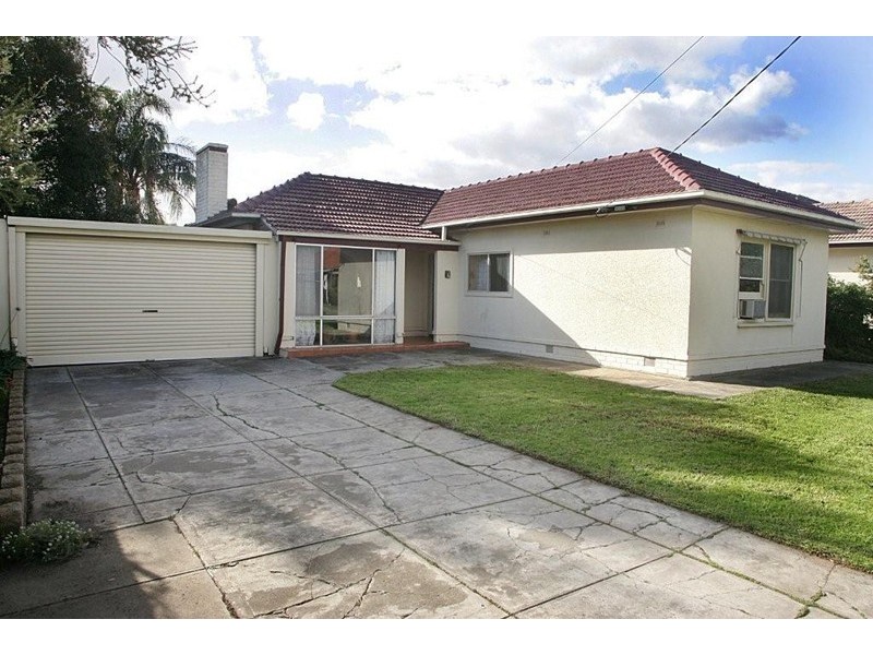 4 Cungena Avenue, Park Holme SA 5043