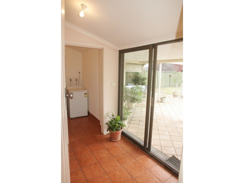 4 Cungena Avenue, Park Holme SA 5043