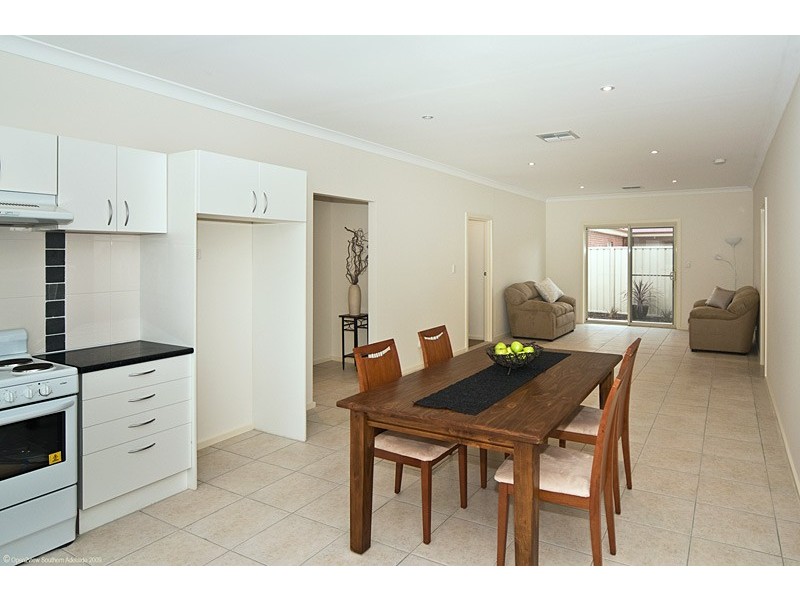 35 Wallala Avenue, Park Holme SA 5043