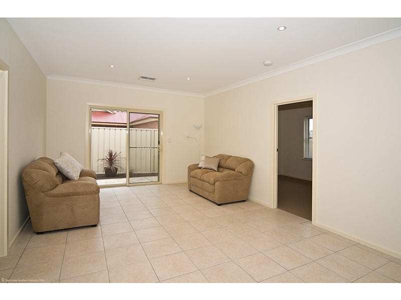 35 Wallala Avenue, Park Holme SA 5043