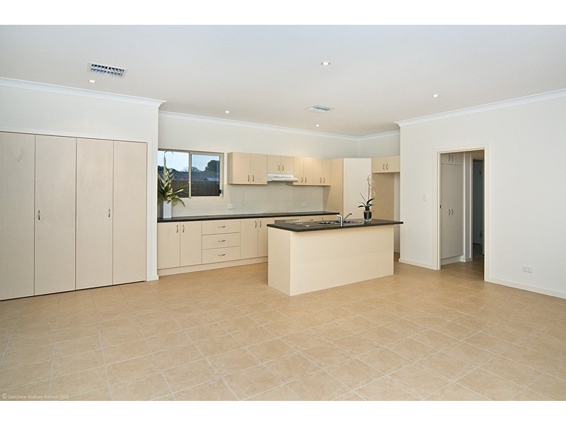 35B Wallala Avenue, Park Holme SA 5043