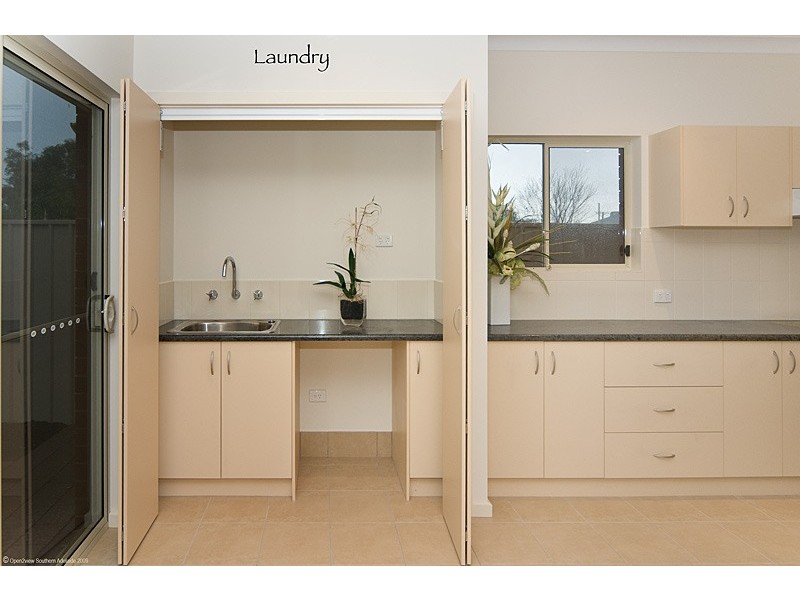 35B Wallala Avenue, Park Holme SA 5043