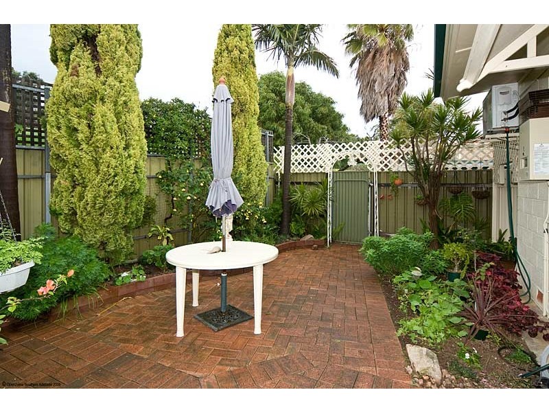 4/13 Kauri Pde, Seacliff SA 5049