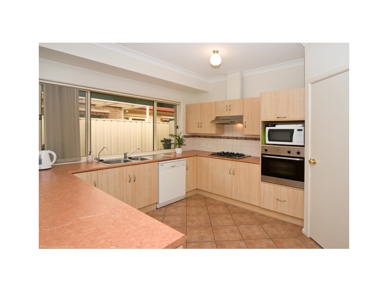 290 Oaklands Road, Park Holme SA 5043