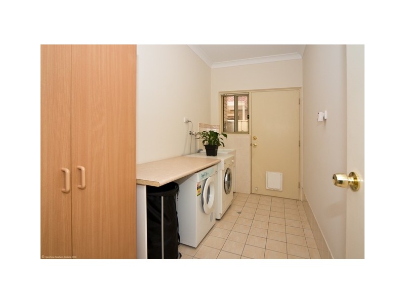 290 Oaklands Road, Park Holme SA 5043