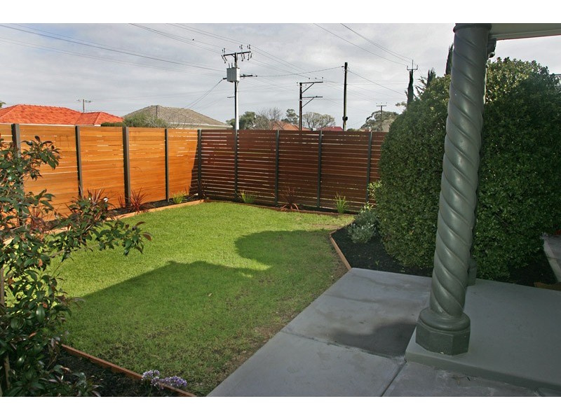 15 Nilpena Avenue, Park Holme SA 5043