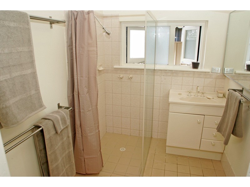 15 Nilpena Avenue, Park Holme SA 5043