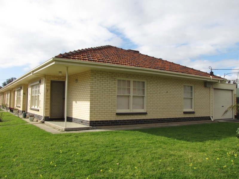 1/2 Dingera Avenue, North Plympton SA 5037