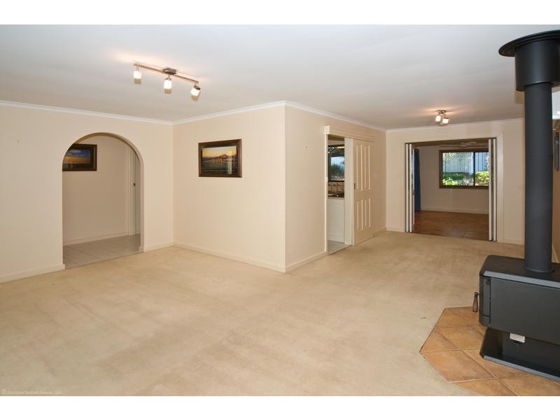 69 Sunnymeade Drive, Aberfoyle Park SA 5159