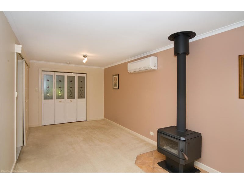69 Sunnymeade Drive, Aberfoyle Park SA 5159