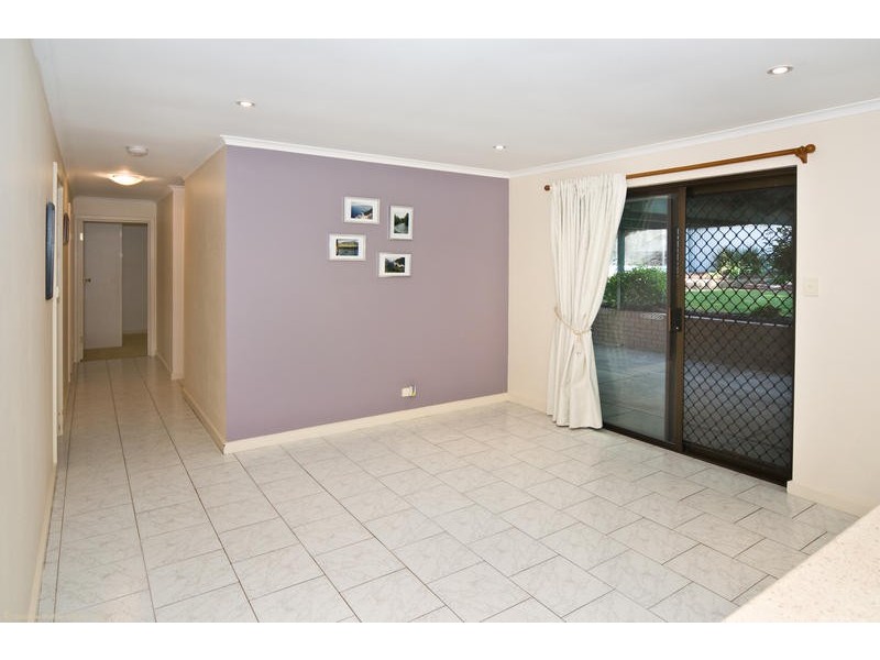 69 Sunnymeade Drive, Aberfoyle Park SA 5159