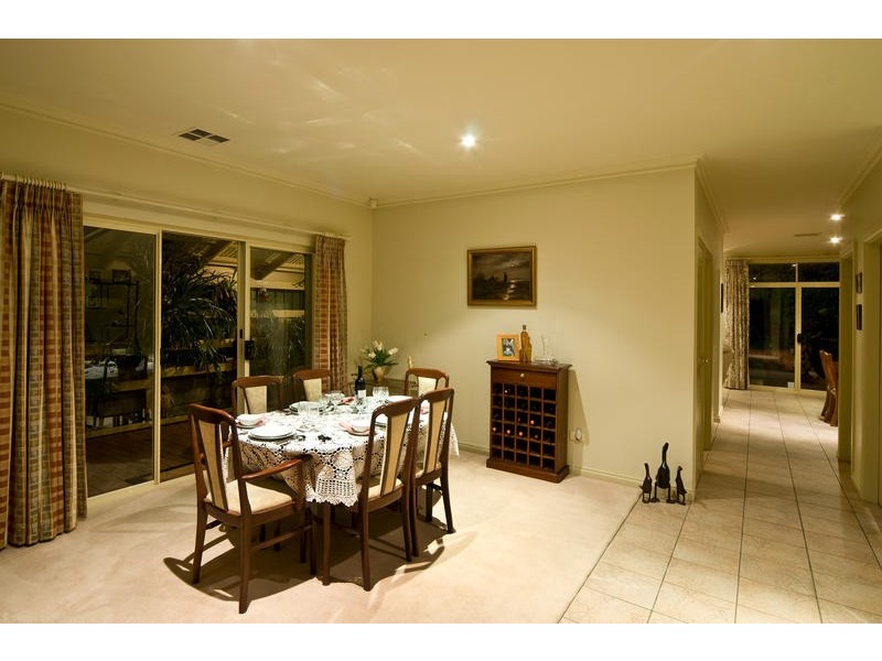 2a Broughton Avenue, Mitcham SA 5062