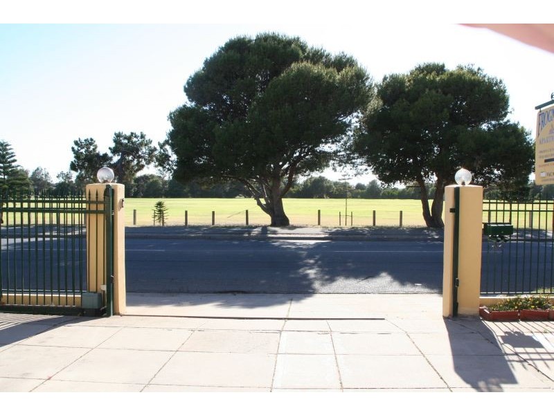 13 Military Road, West Beach SA 5024