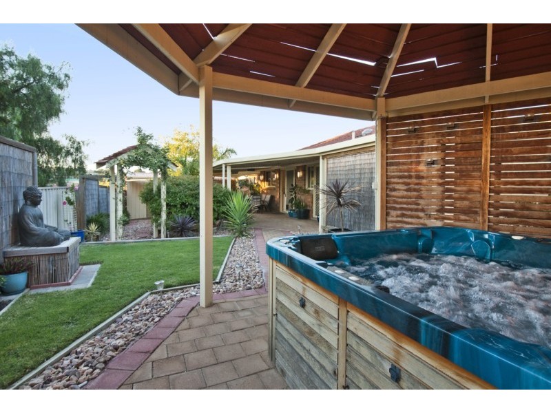 9 Tapley Court, Sheidow Park SA 5158