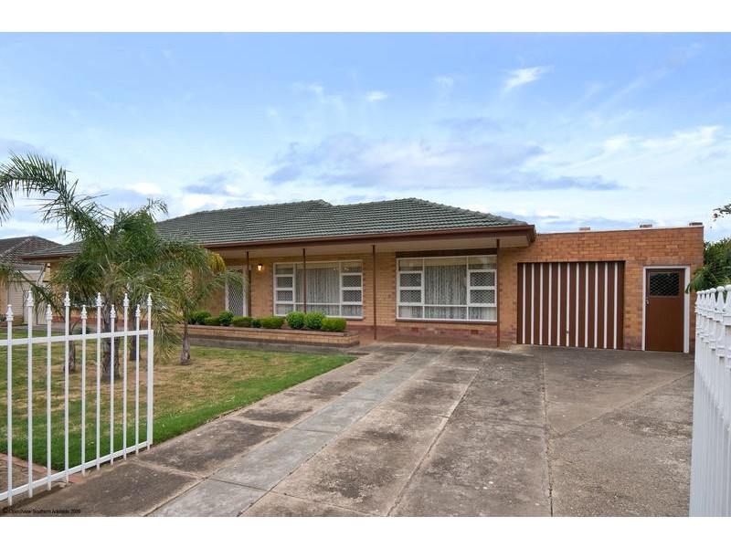 19 Duncan Avenue, Park Holme SA 5043