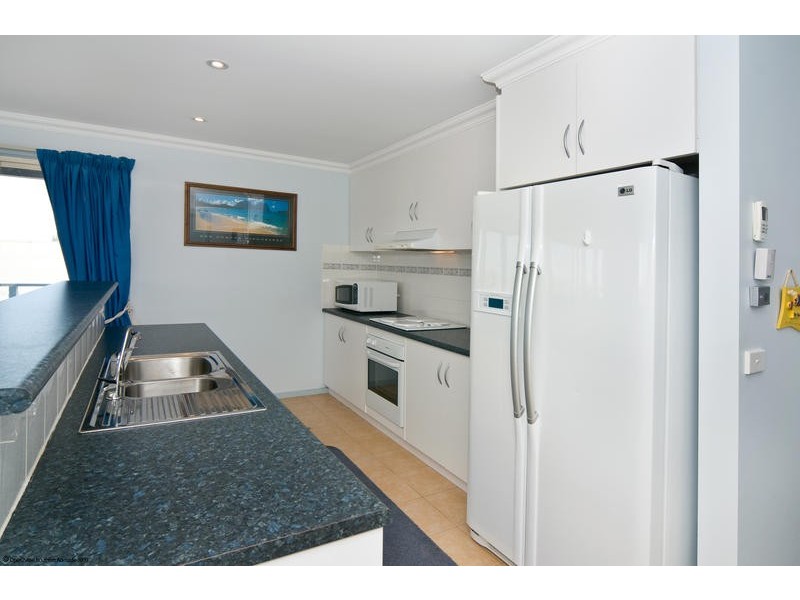 8 Falie Street, Port Broughton SA 5522