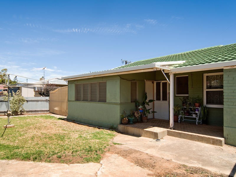 18  Parker Avenue, Strathalbyn SA 5255