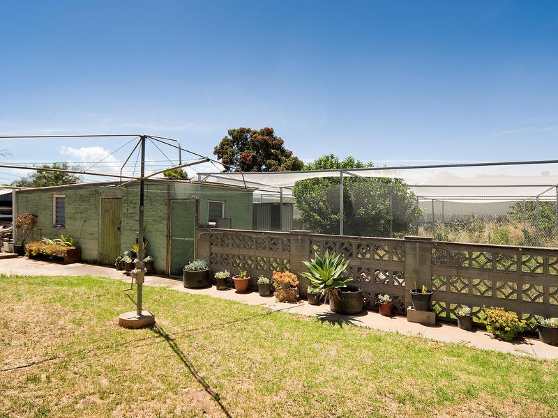 18  Parker Avenue, Strathalbyn SA 5255
