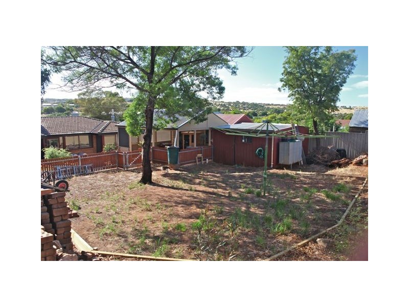 21 Oakridge Rise, Huntfield Heights SA 5163