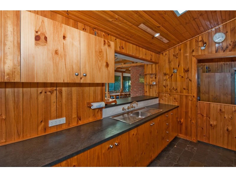 4 Second Avenue, Moana SA 5169