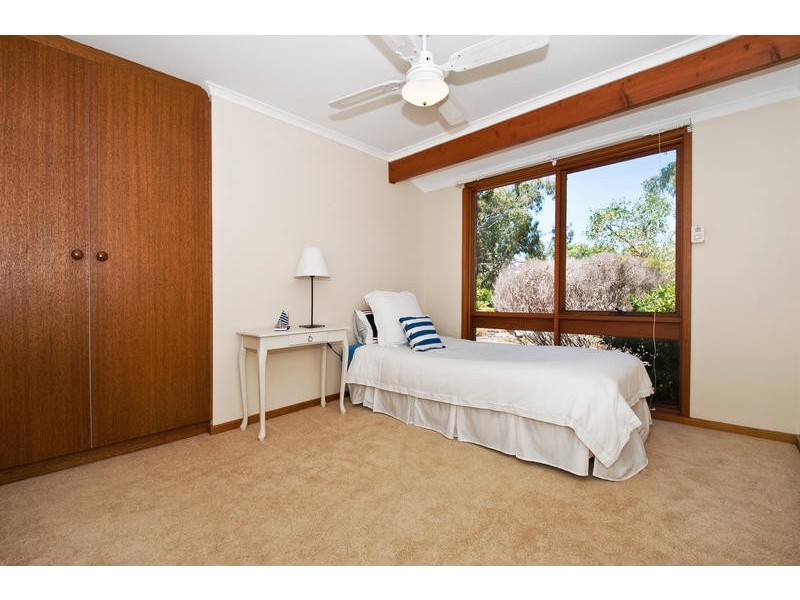 21 Sheoak Crescent, Aberfoyle Park SA 5159