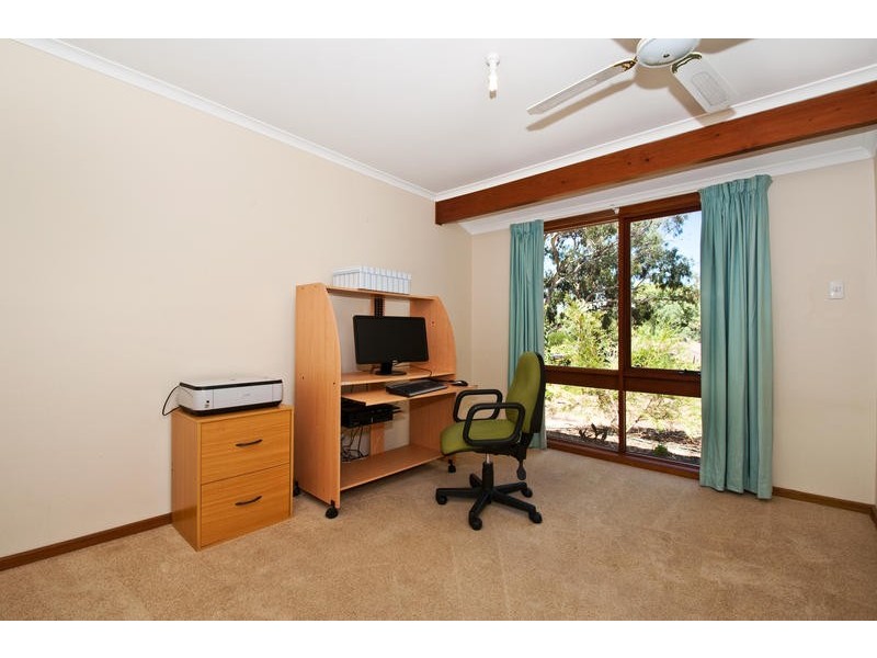 21 Sheoak Crescent, Aberfoyle Park SA 5159