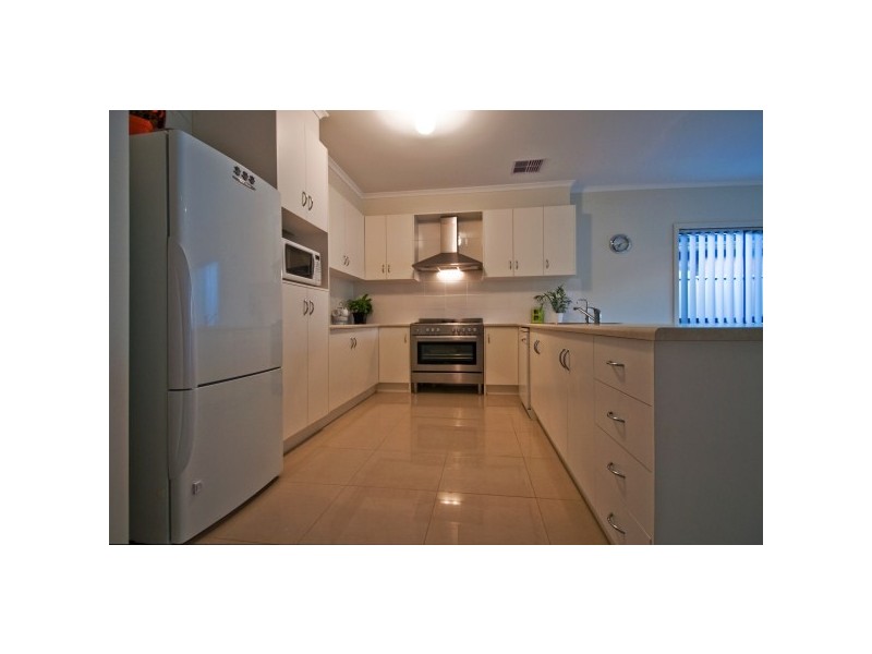 44 Tarranna Avenue, Park Holme SA 5043