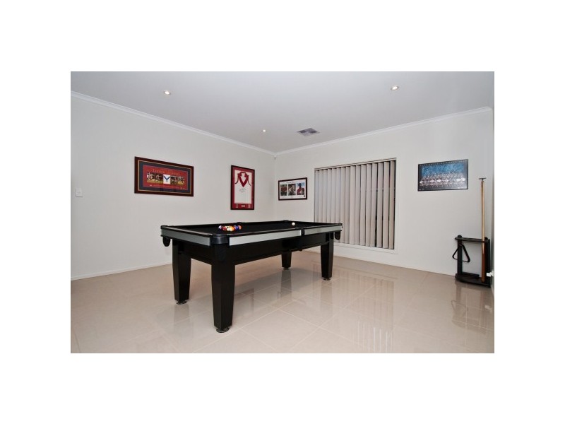 44 Tarranna Avenue, Park Holme SA 5043