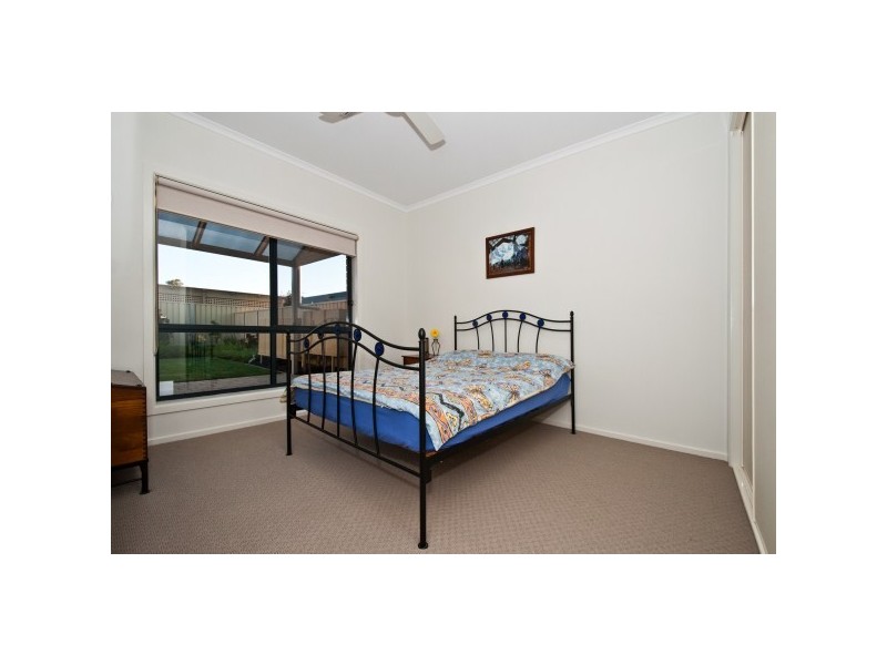 44 Tarranna Avenue, Park Holme SA 5043