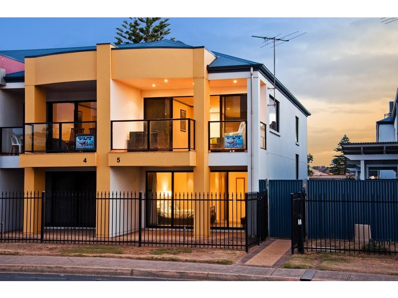 Unit 4, 320 Esplanade, Moana SA 5169