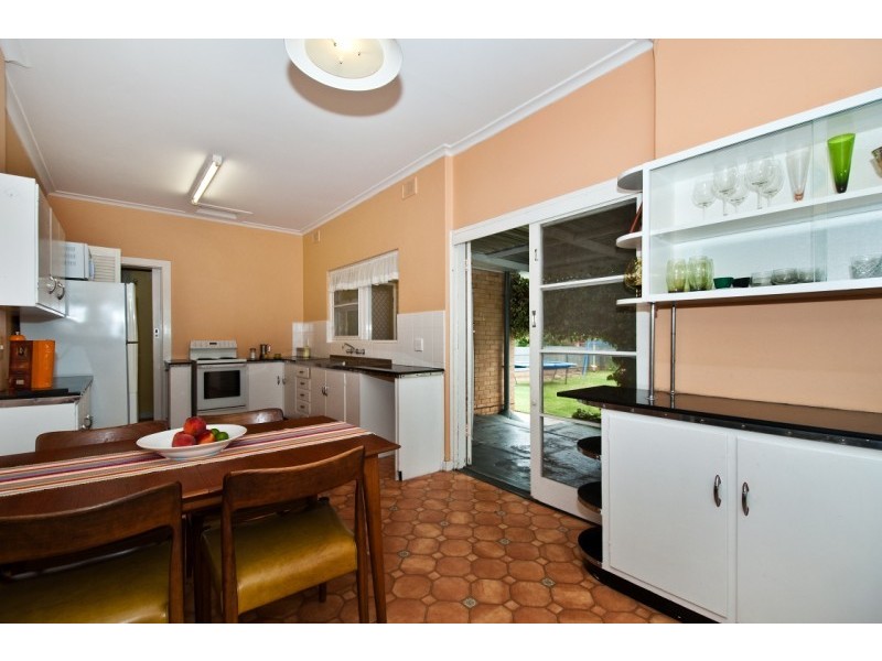 34 Woodland Road, Mitchell Park SA 5043