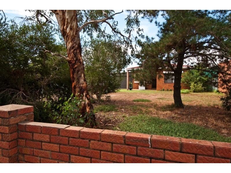 1 Alfreda Street, Athol Park SA 5012