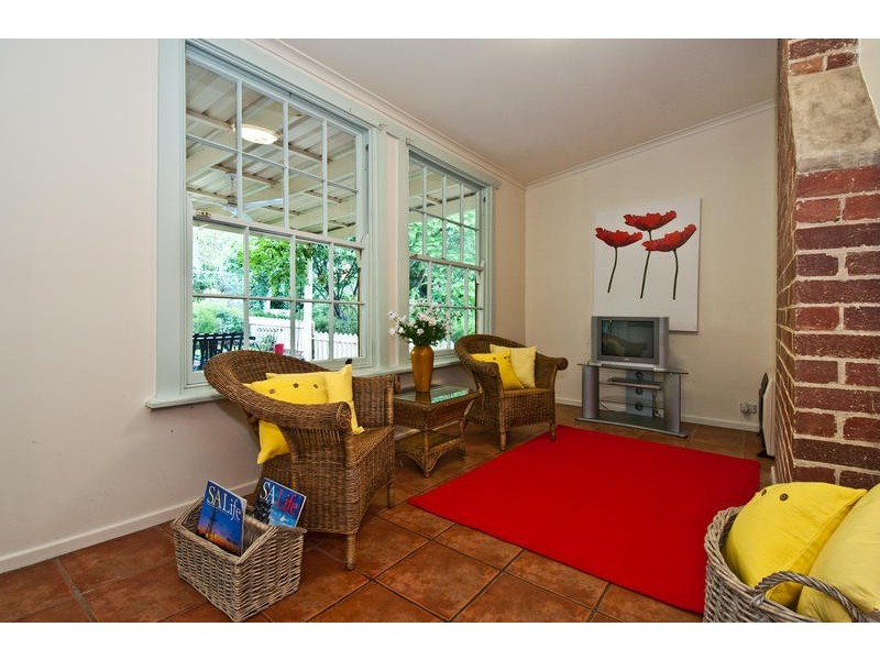 24 Main Road, Willunga SA 5172