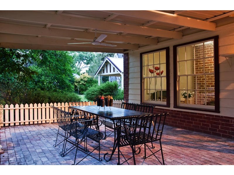 24 Main Road, Willunga SA 5172