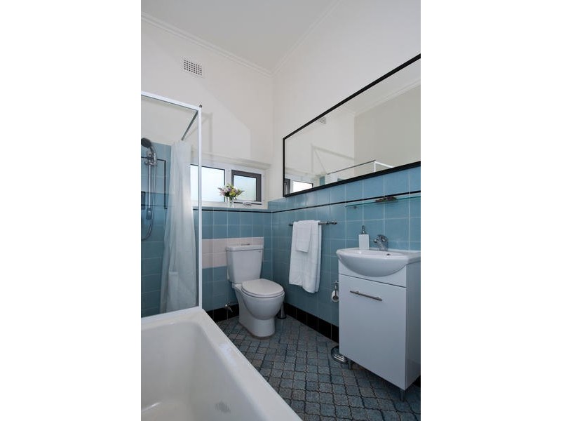 Glenelg North SA 5045